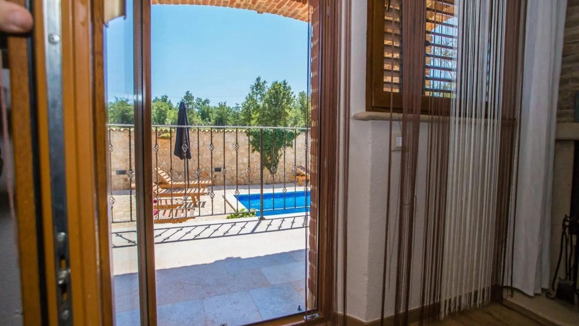 Apartments Andre Pore - Two Bedroom Apartment With Terrace And Pool Andre Nova Vas  Nova Vas (Porec)